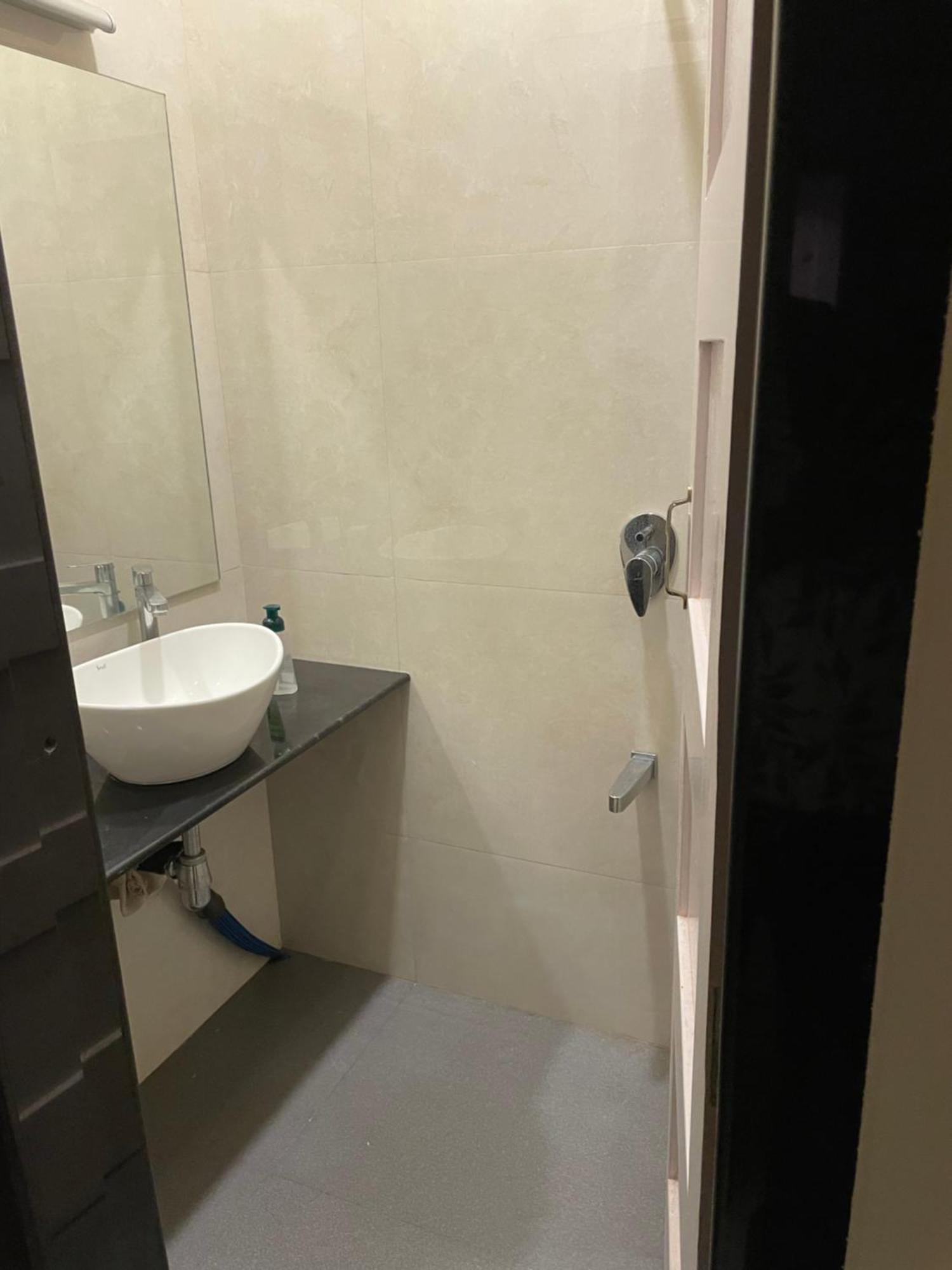Ground Floor 20 Chimbai Road Bandra West - Mumbai Apartment Exterior photo